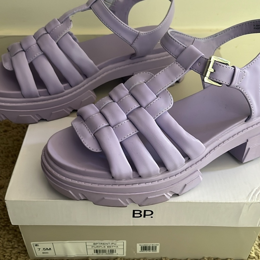 BP Purple Platform Jelly Sandals with Woven Design - Picture 2 of 4